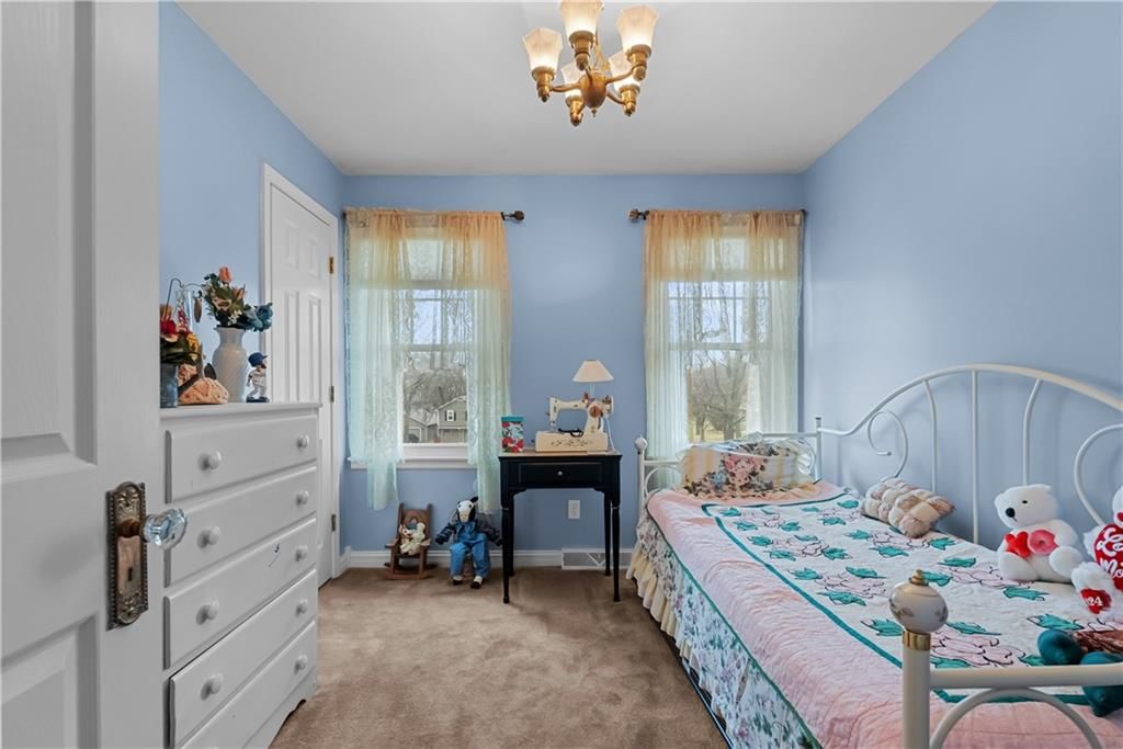 26612 E BLUE MILLS Road — photo 31