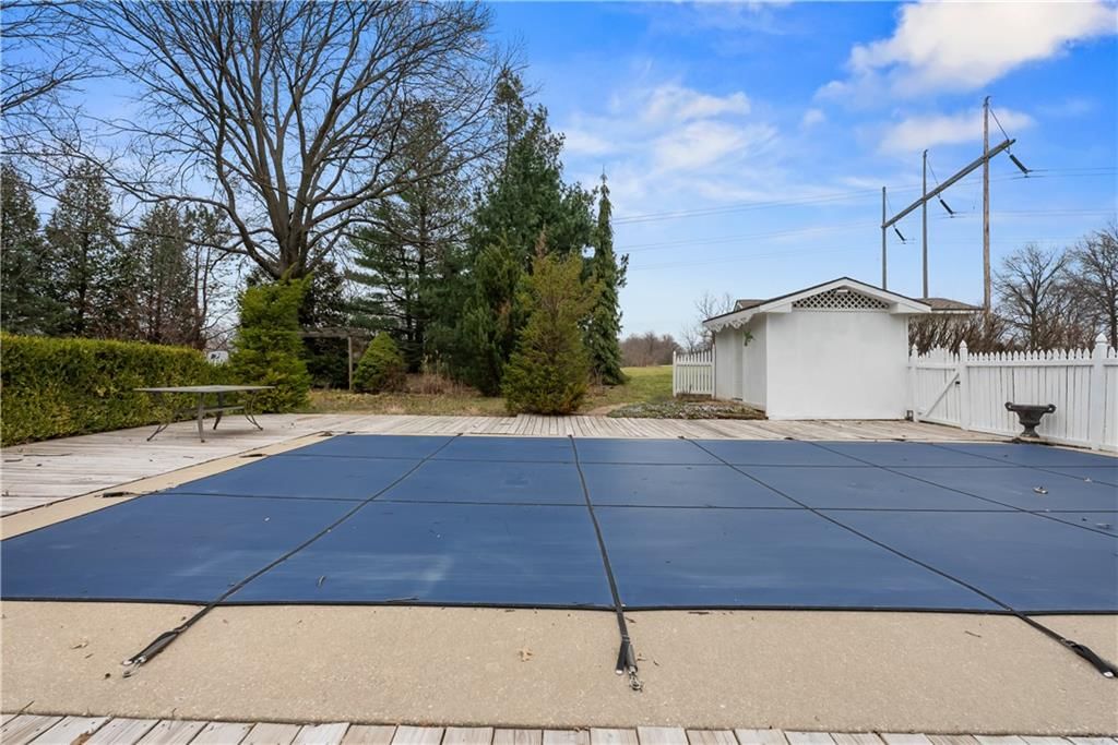 26612 E BLUE MILLS Road — photo 43