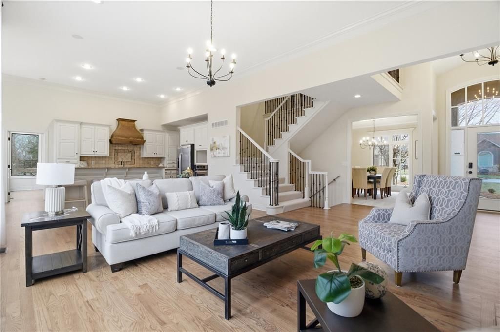 10514 River Hills Drive — photo 4