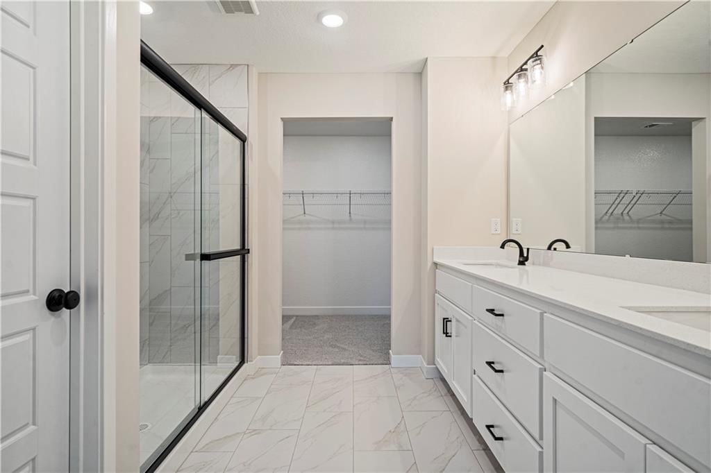 354 SW Chavis Drive — photo 9