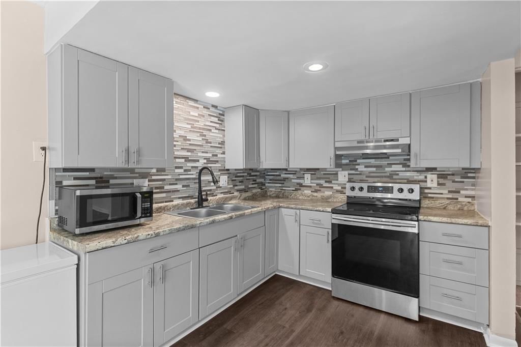 813 N 70th Street — photo 3