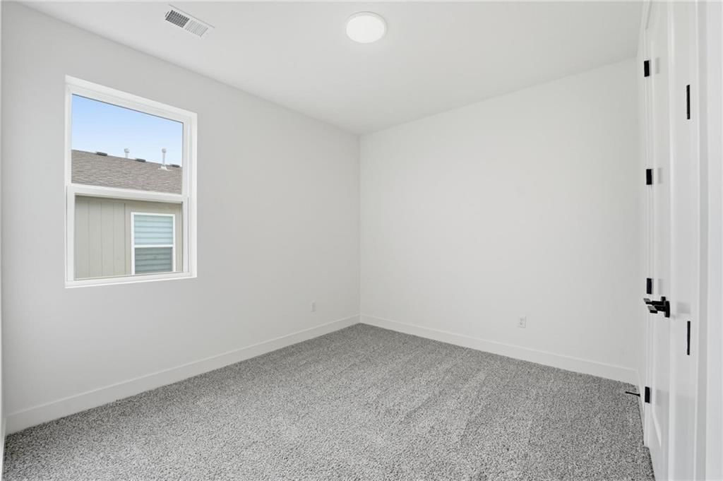 32735 W 176th Terrace — photo 6