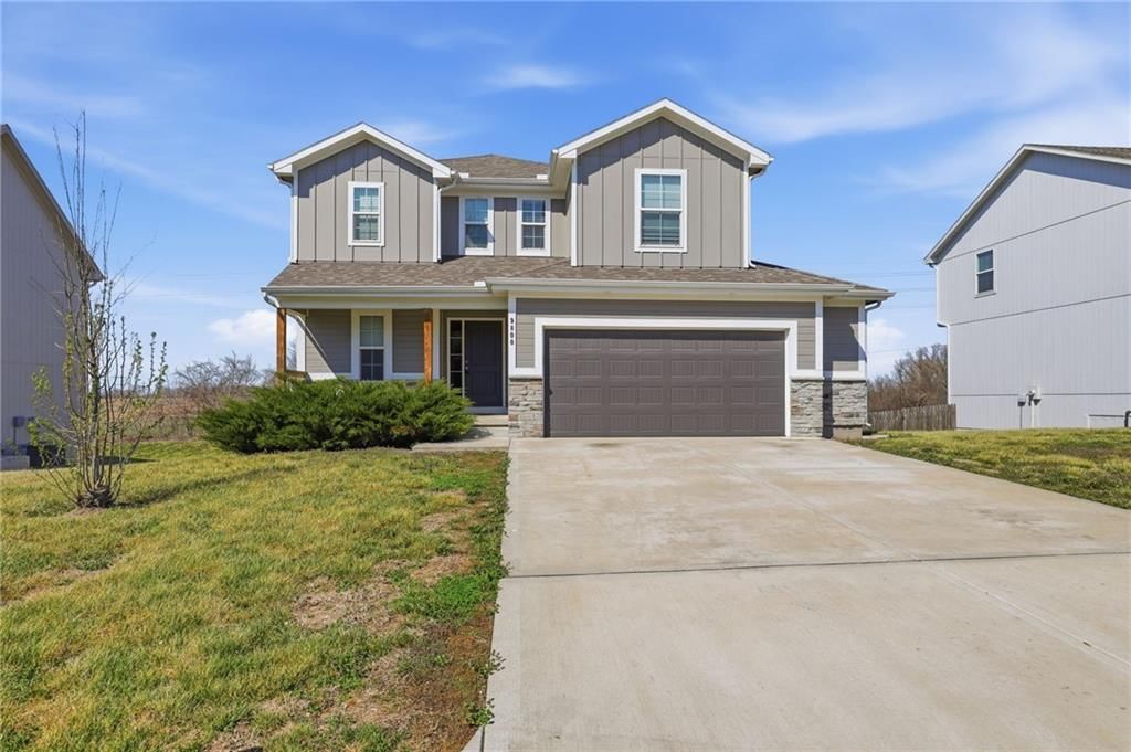 9800 E 219th Circle, Peculiar, MO