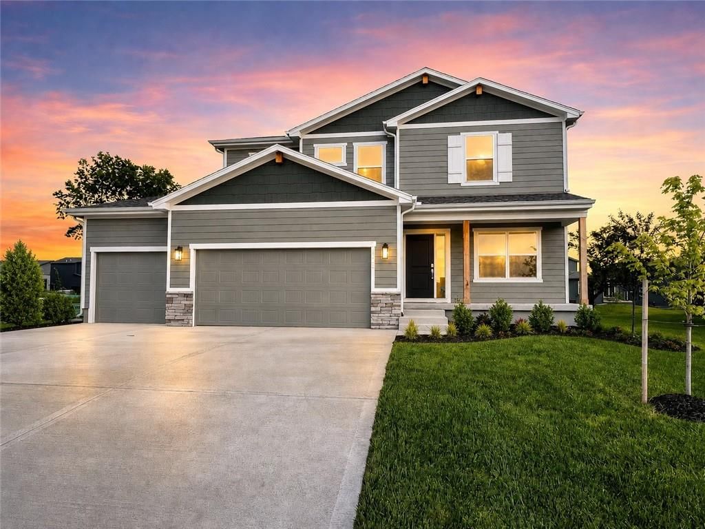 13305 W 179th Street, Overland Park, KS
