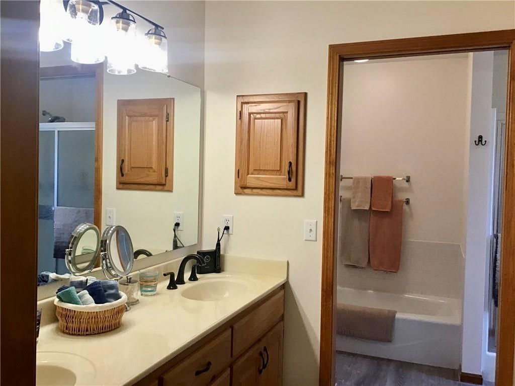 904 Joseph Drive — photo 21