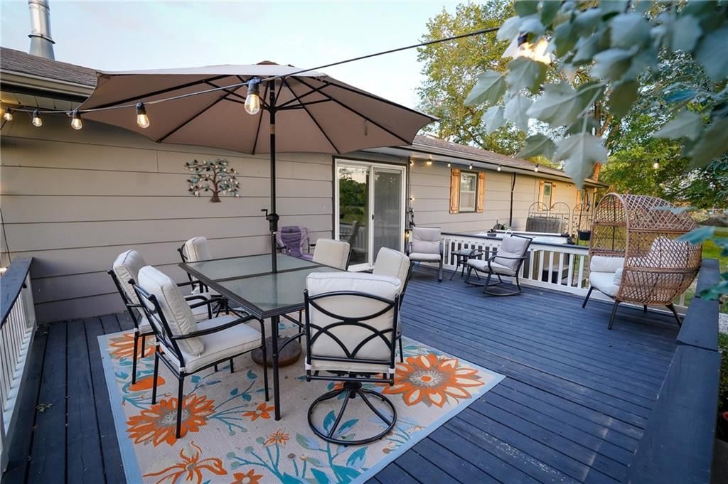 1278 1830 Street, Iola