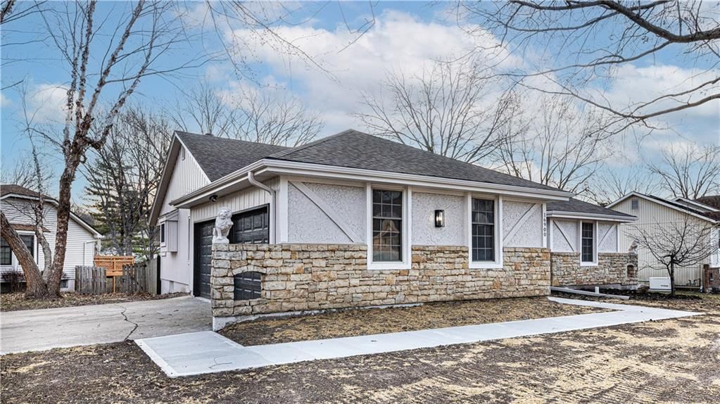 16900 E 49th Terrace S, Independence, MO