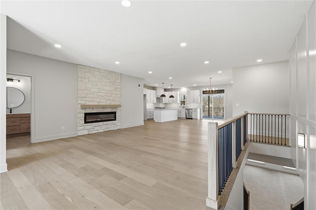 1412 NE Ernest Way — photo 6