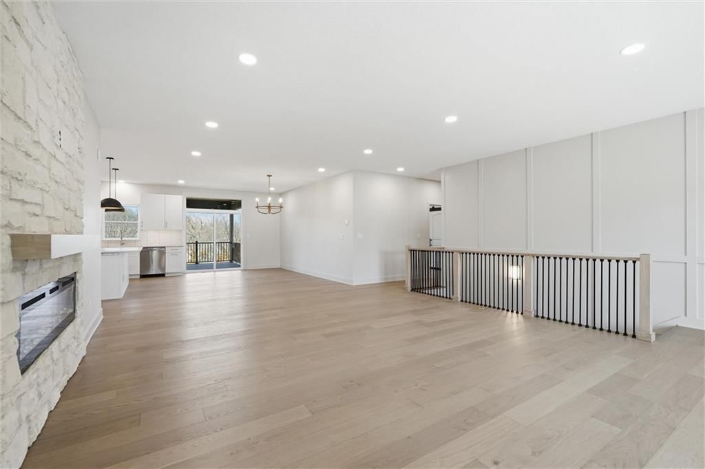 1412 NE Ernest Way — photo 7