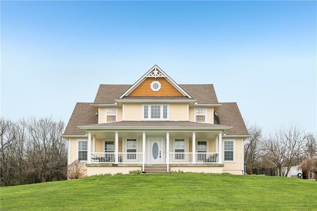 26103 E 203rd Street, Pleasant Hill, MO