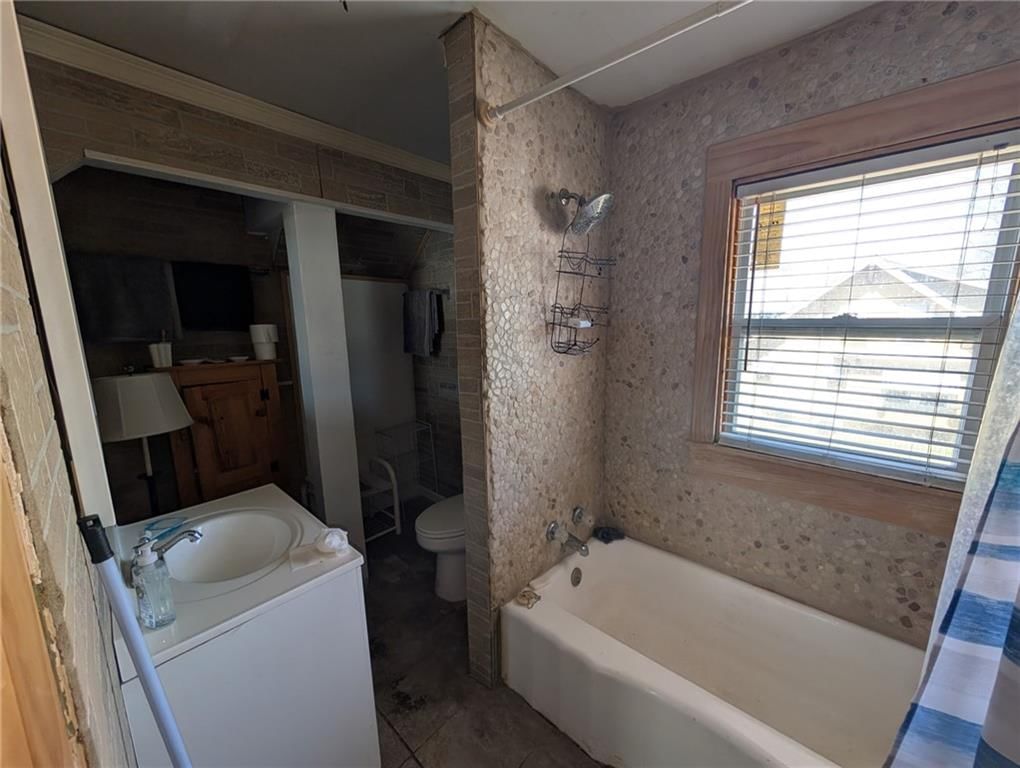4201 S Benton Avenue — photo 5