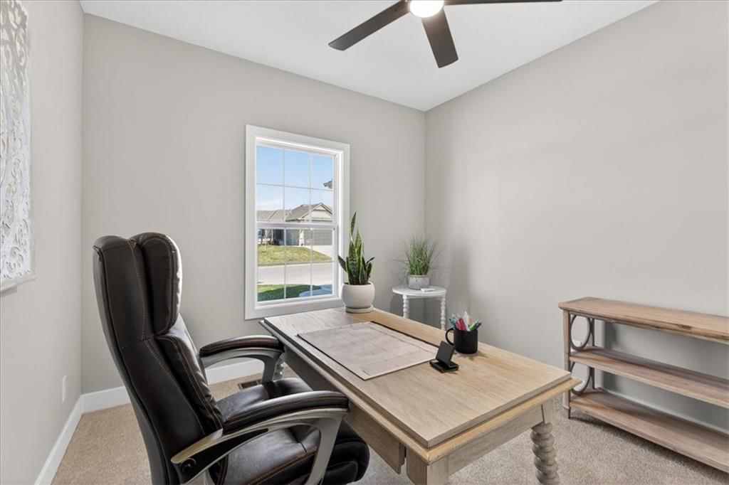 25039 W 94th Terrace — photo 9