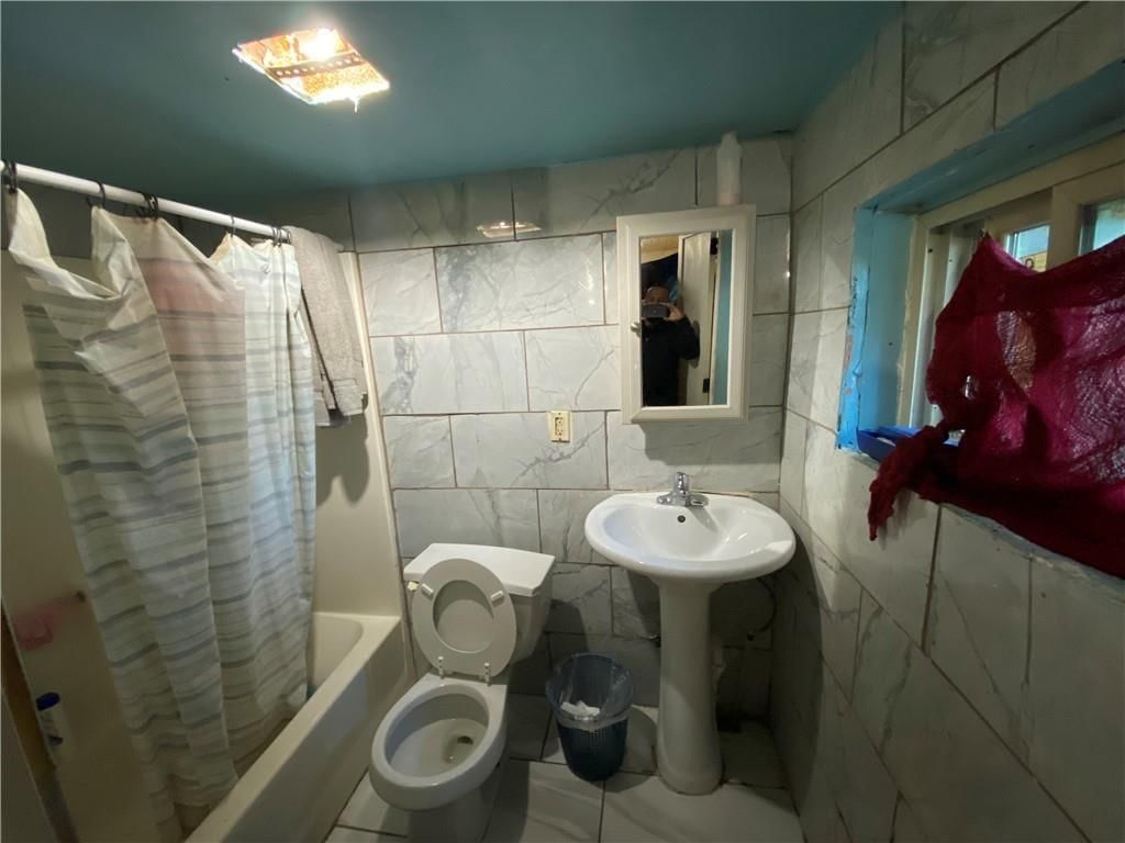 1216 Bunker Avenue — photo 9