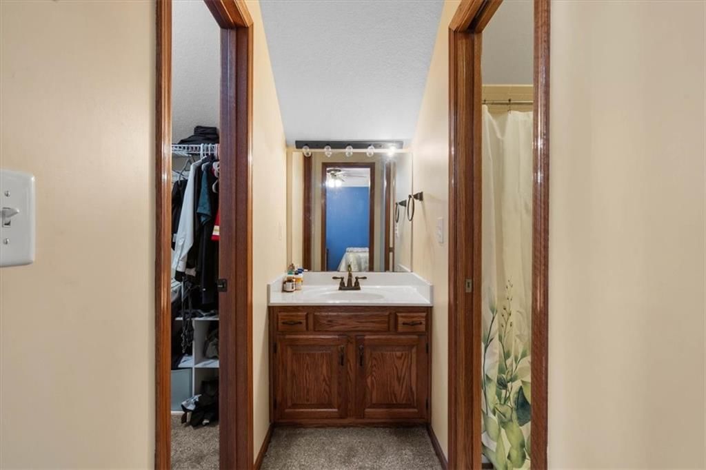 2219 SW Park Avenue — photo 34