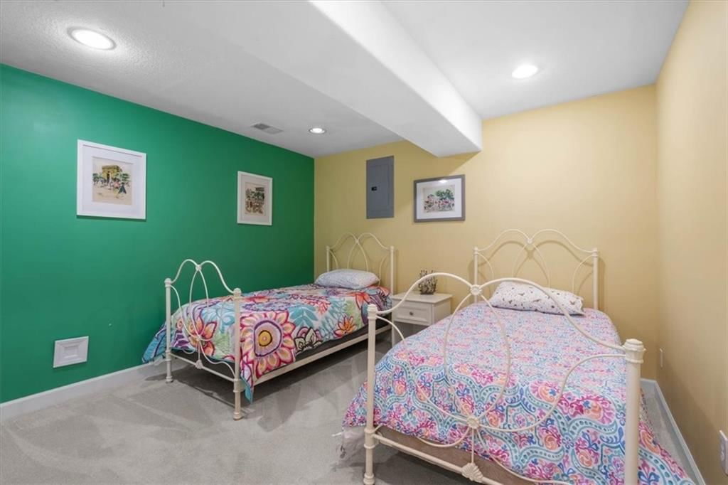 2219 SW Park Avenue — photo 47