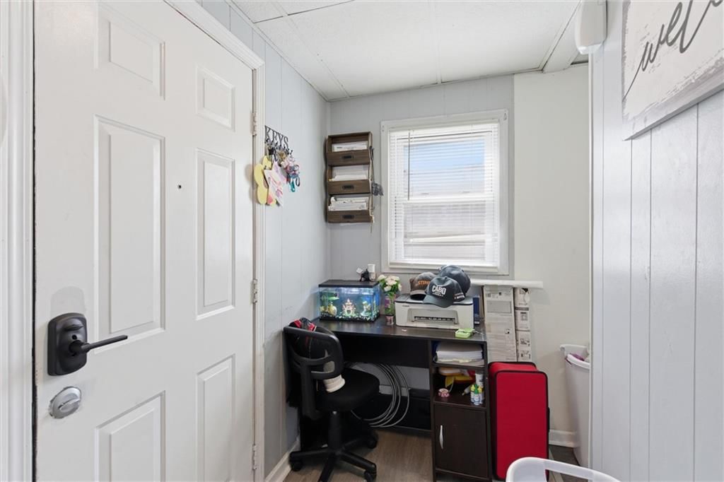 2601 S 28th Street — photo 20