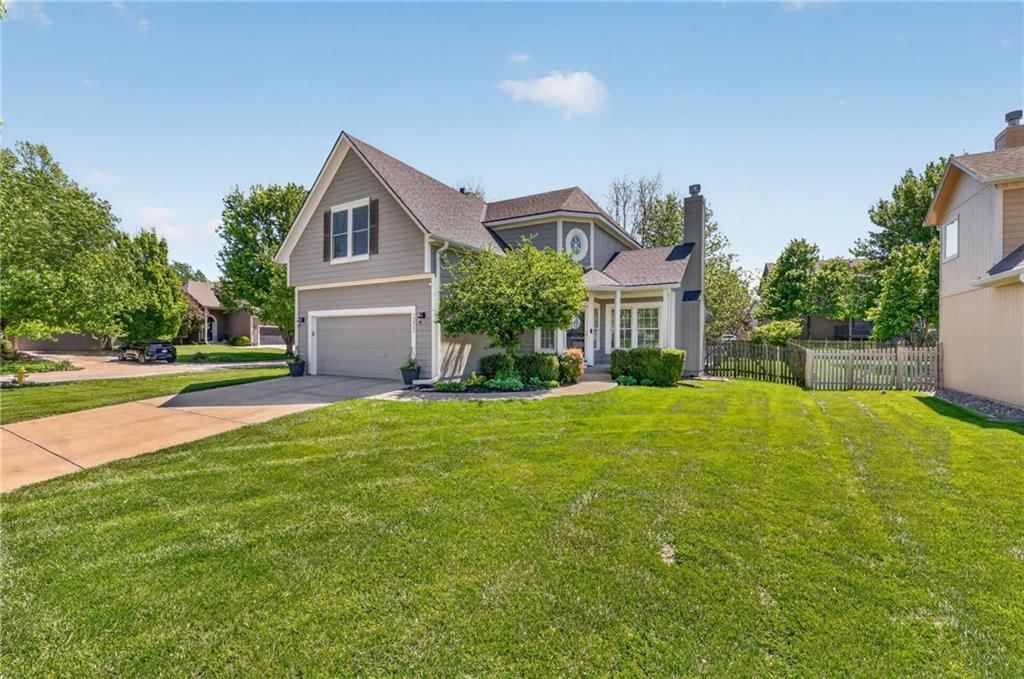 13811 W 153rd Court, Olathe, KS