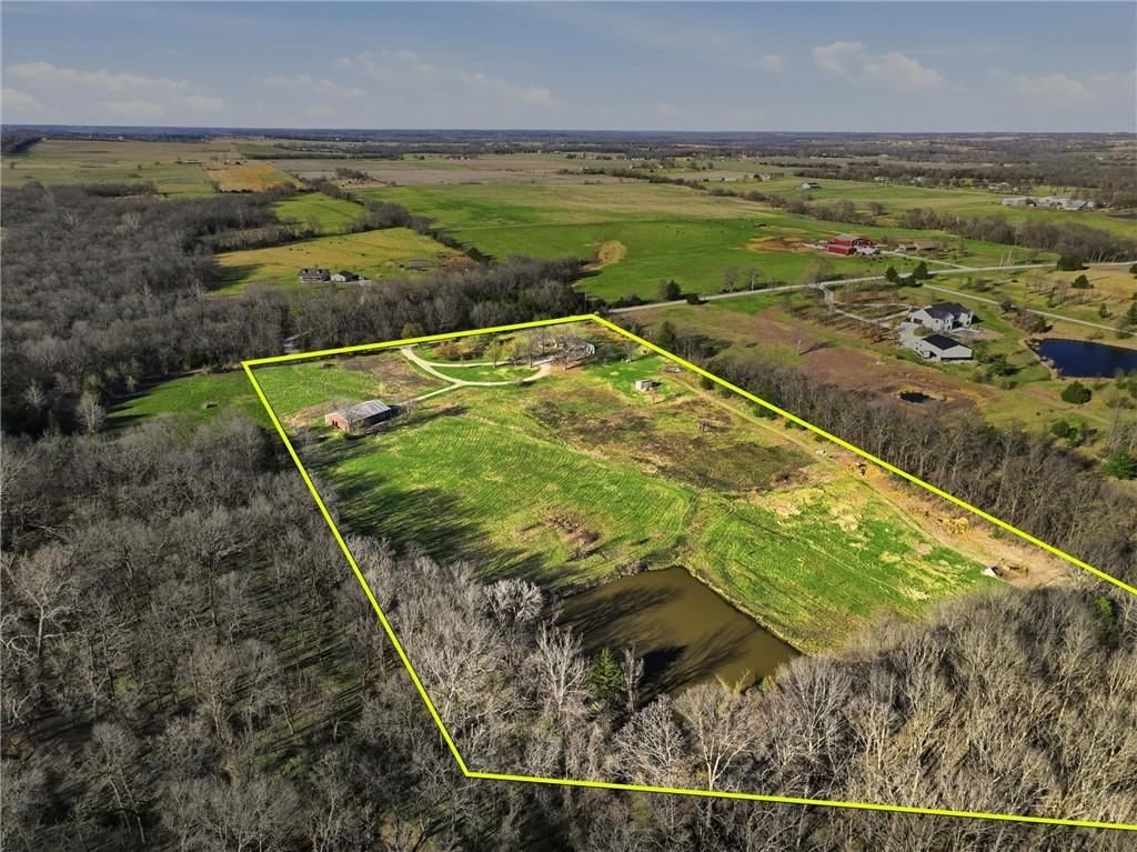 28005 W 295th Street, Paola, KS