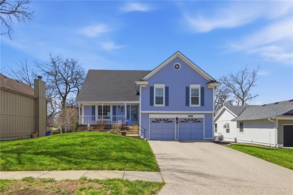 11520 Robinson Street, Overland Park, KS