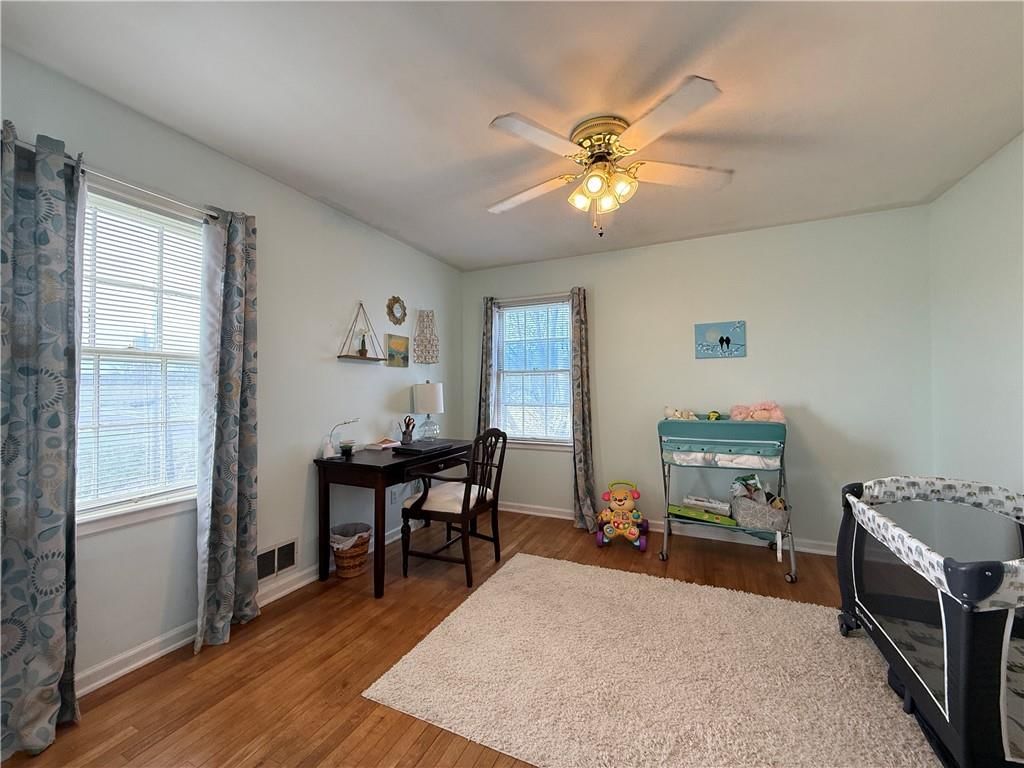700 E Clark Street — photo 36