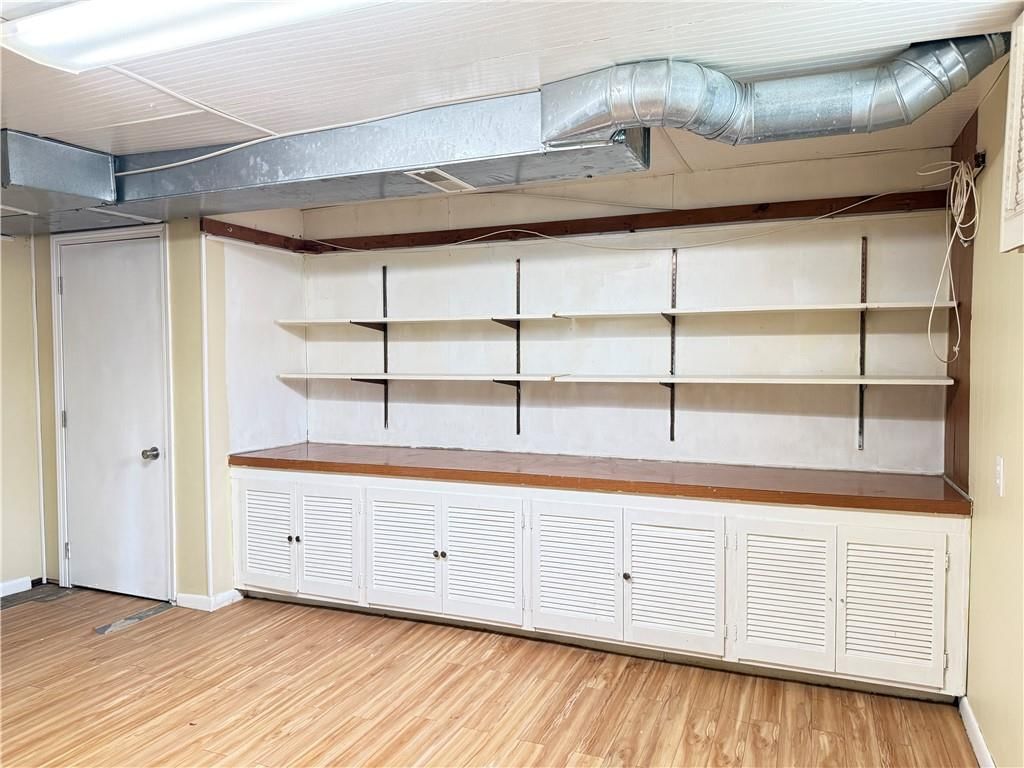700 E Clark Street — photo 47