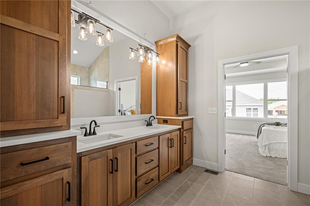 25010 W 89th Terrace — photo 23