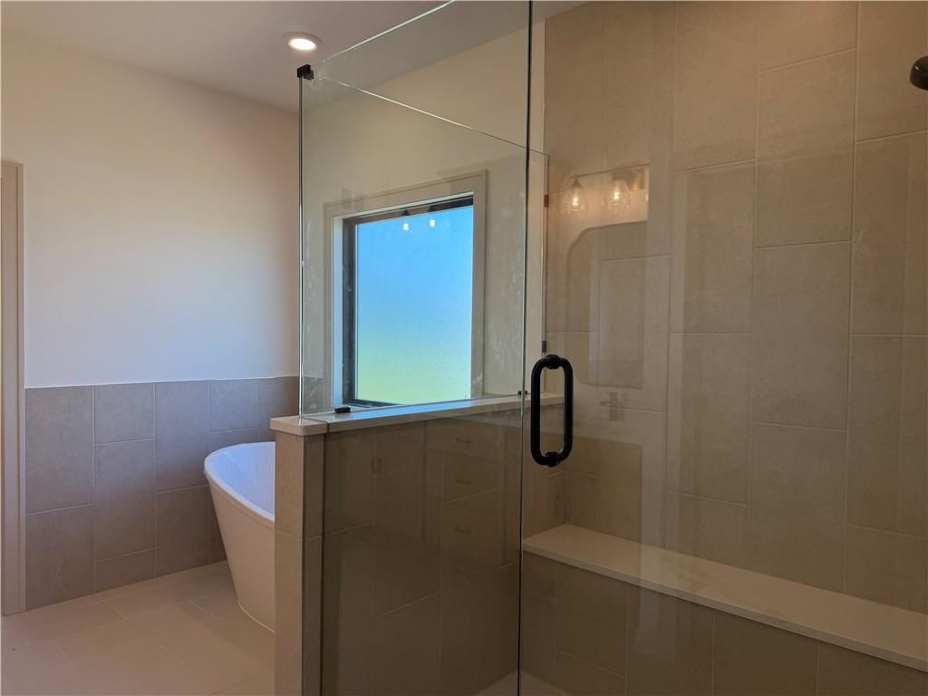 3014 NE 102nd Street — photo 6