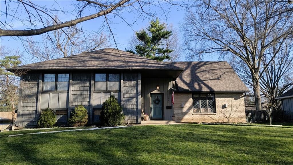 4404 W 94 Street — photo 1