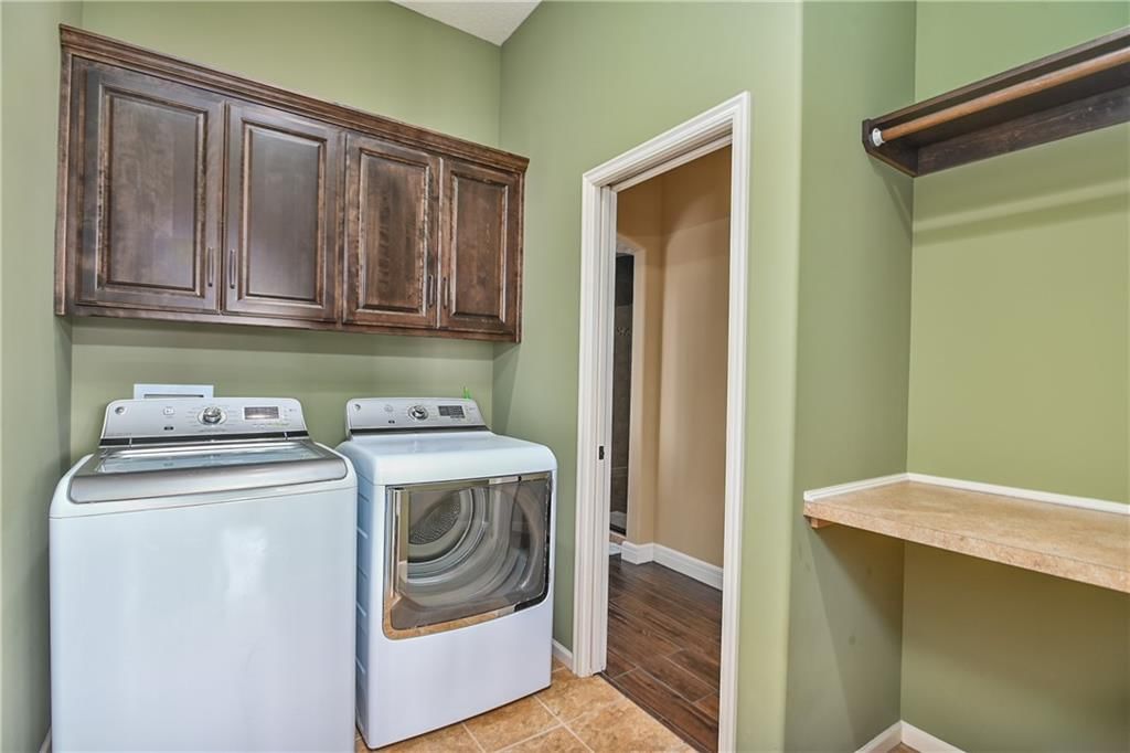 15721 Ballentine Street — photo 38