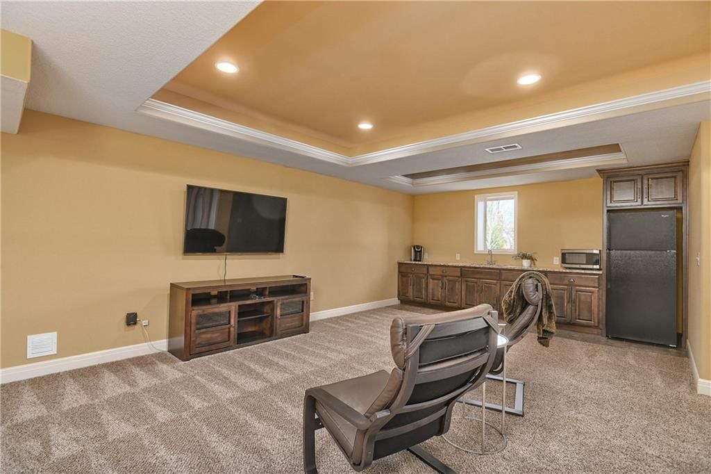 15721 Ballentine Street — photo 53