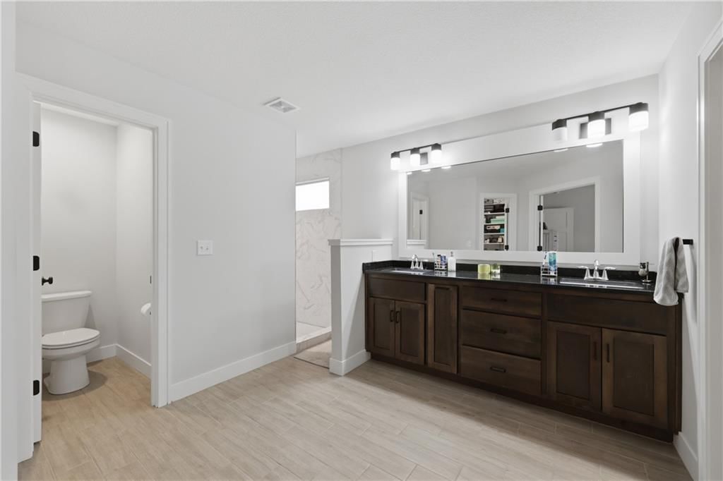 808 W Solomon Drive — photo 19