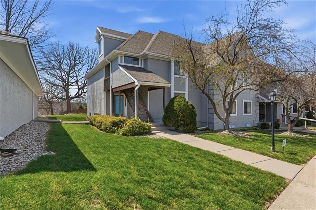 13721 W 58th Terrace, Shawnee, KS