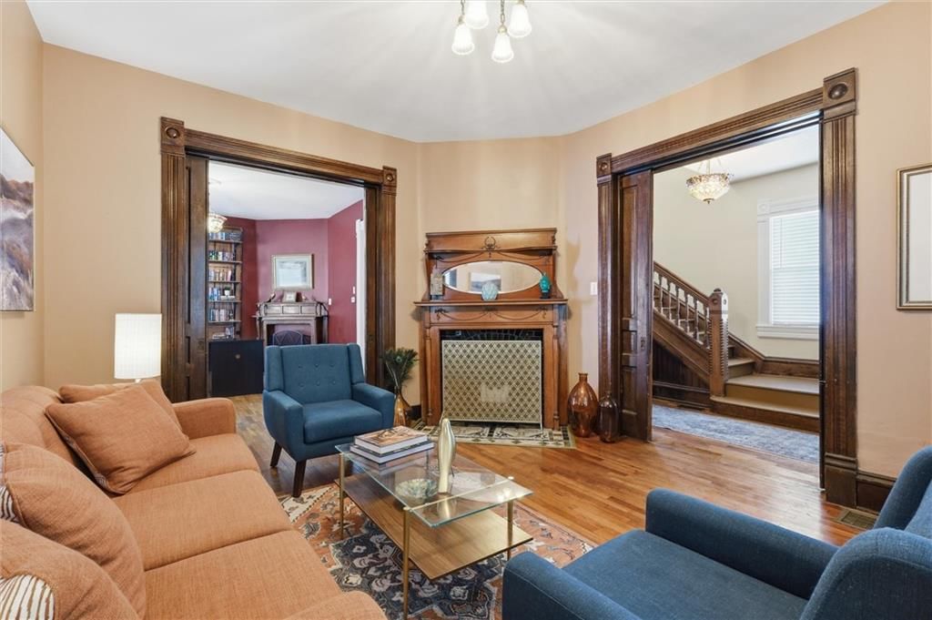 901 W White Oak Street — photo 12