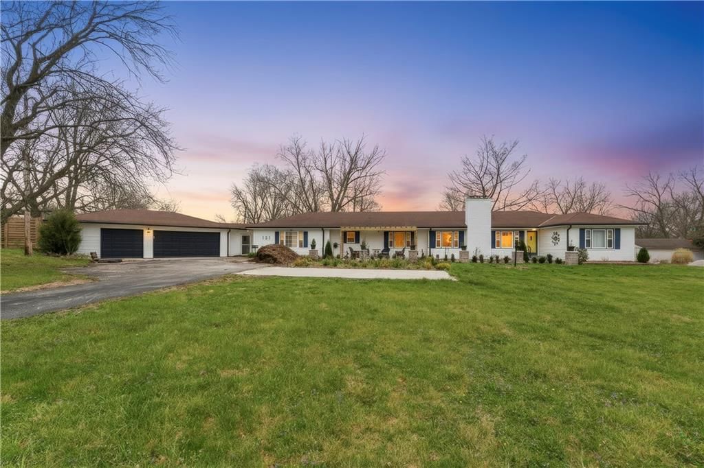 121 Highland Park Avenue, Excelsior Springs, MO