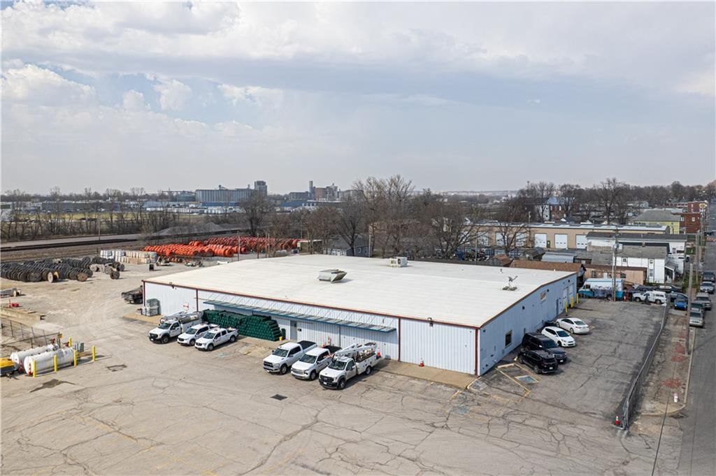 5326 Lake Avenue — photo 3