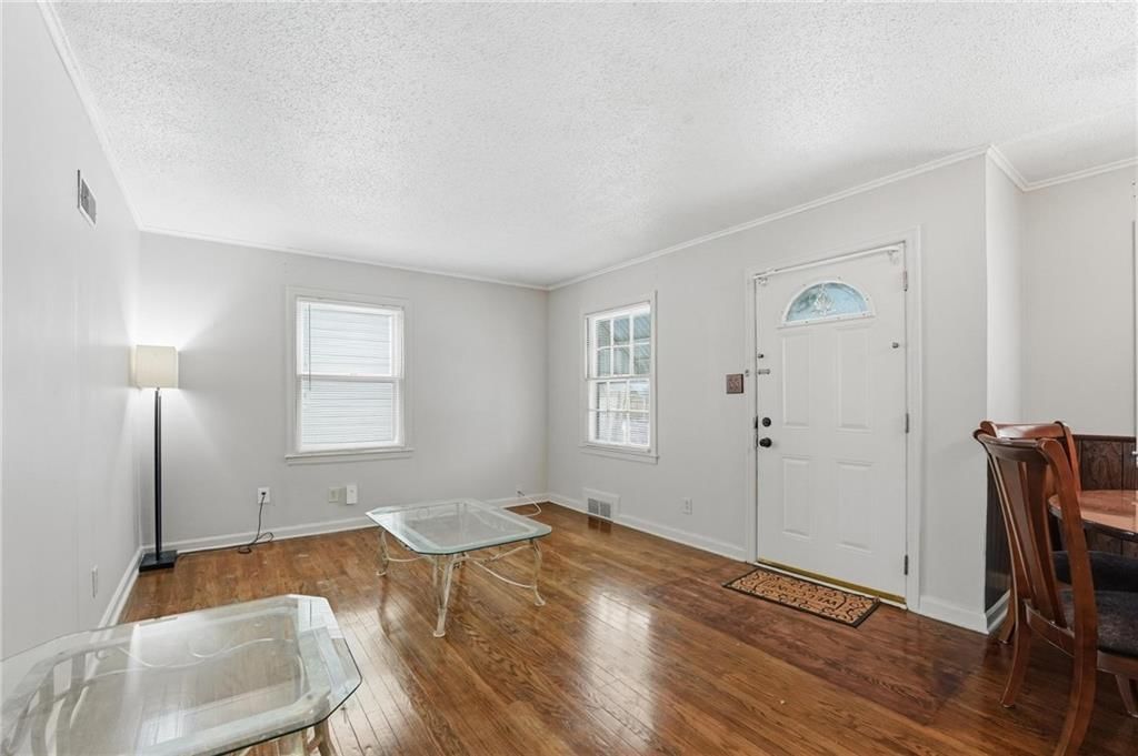 341 N Quincy Avenue — photo 4
