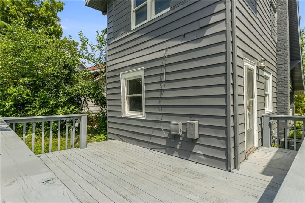 2219 E Meyer Boulevard — photo 6