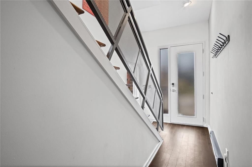 1605 Summit Street — photo 36