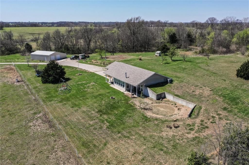 1171 NW 250th Road — photo 35