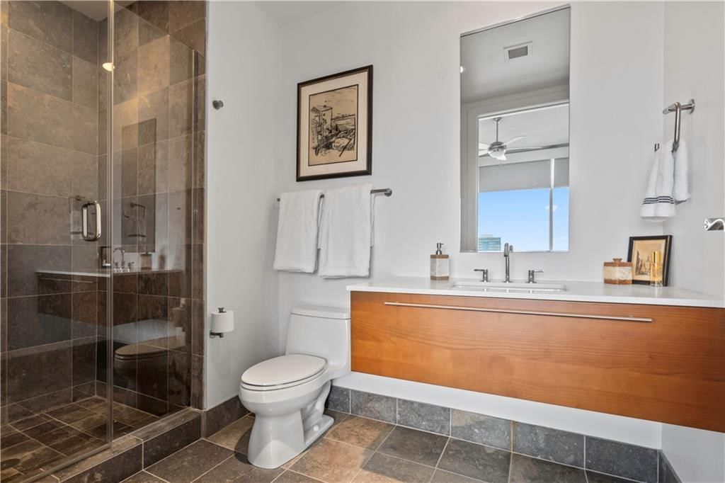 4646 Broadway Street — photo 46