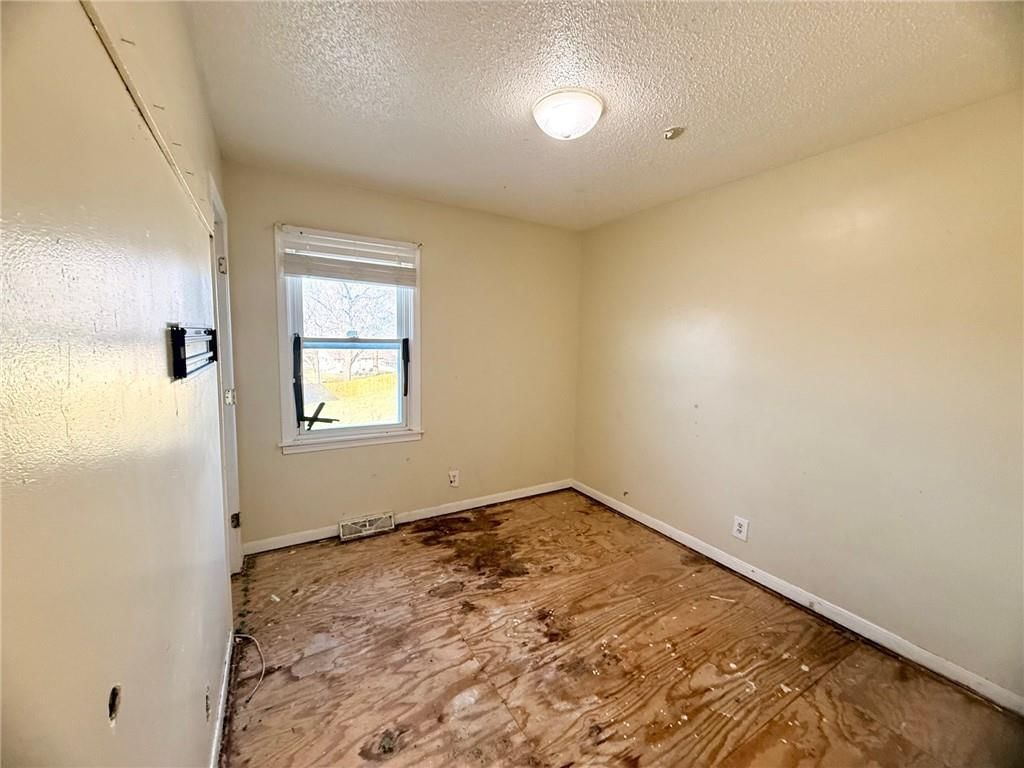 3112 HAMPTON Road — photo 6
