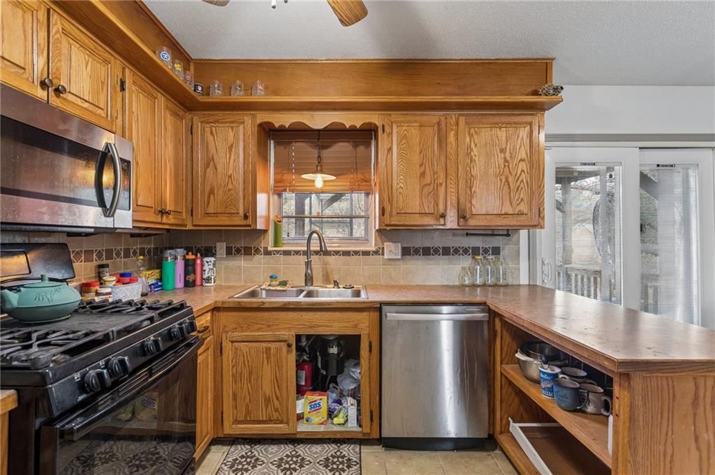 7804 NW Milrey Drive — photo 11