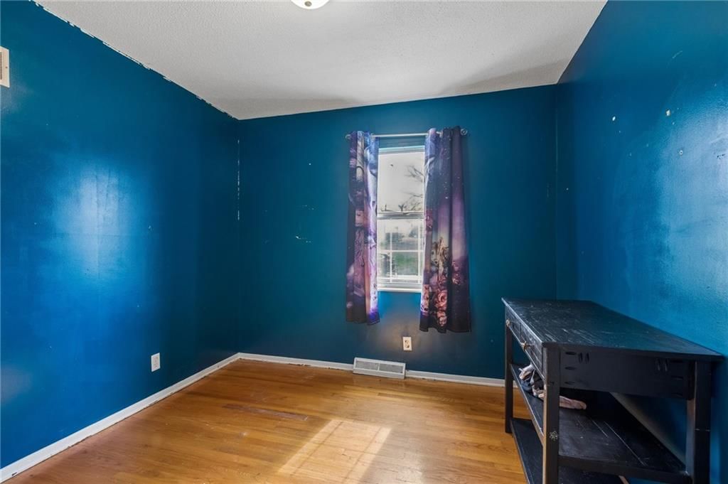 7804 NW Milrey Drive — photo 23