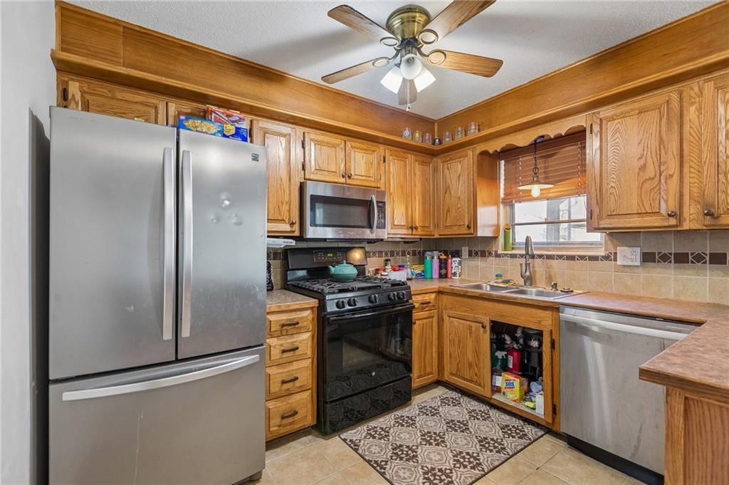 7804 NW Milrey Drive — photo 10