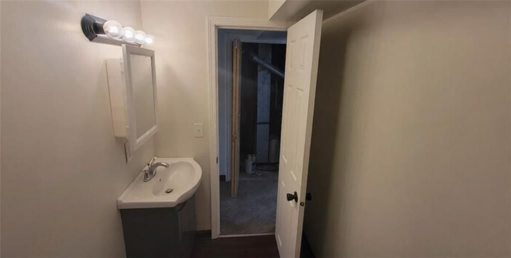 807 N Clark Avenue — photo 29