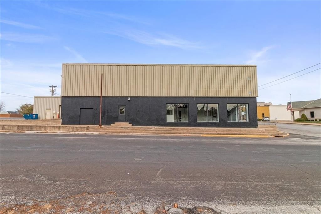 225 S 2nd Street, Odessa
