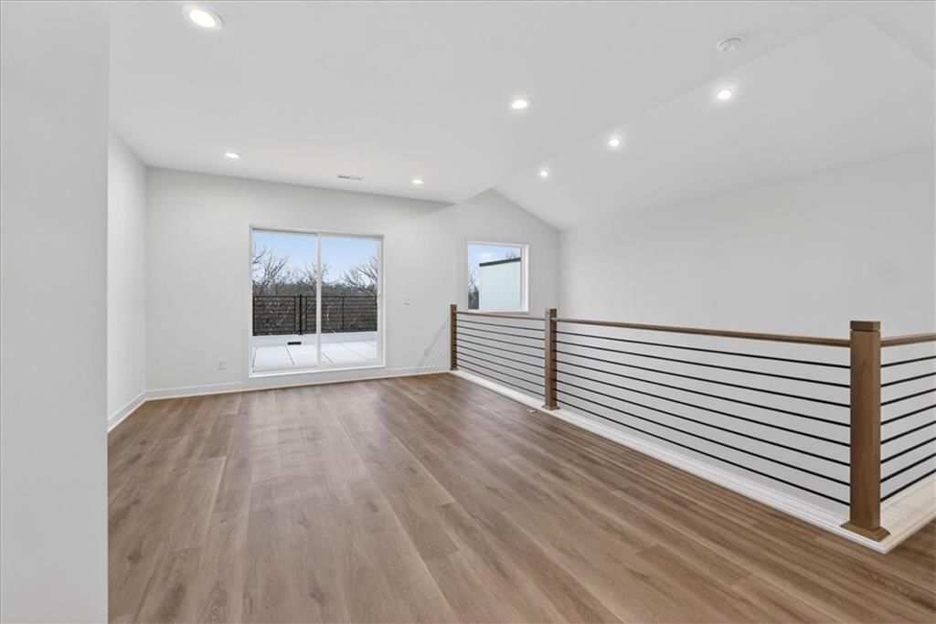 9328 Freedom Street — photo 31