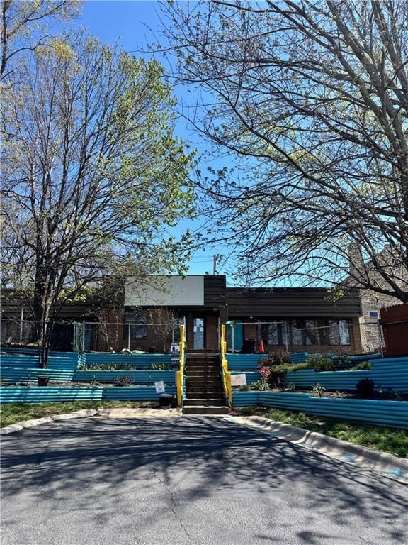 2939 Cherry Street — photo 1