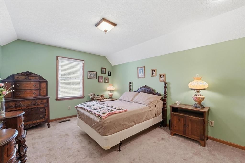 1204 SE 11th Street — photo 30