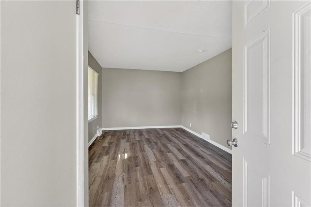 7205 Wabash Avenue — photo 4
